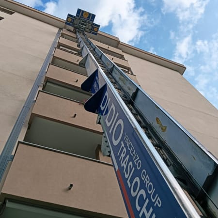 Noleggio Autogru, Piattaforme elevabili e Autoscale provincia di Milano, Como, Varese, Monza e Brianza