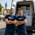 Operai addetti ai Traslochi nella città di Saronno della ditta Traslochi Di Dio Vincenzo Group